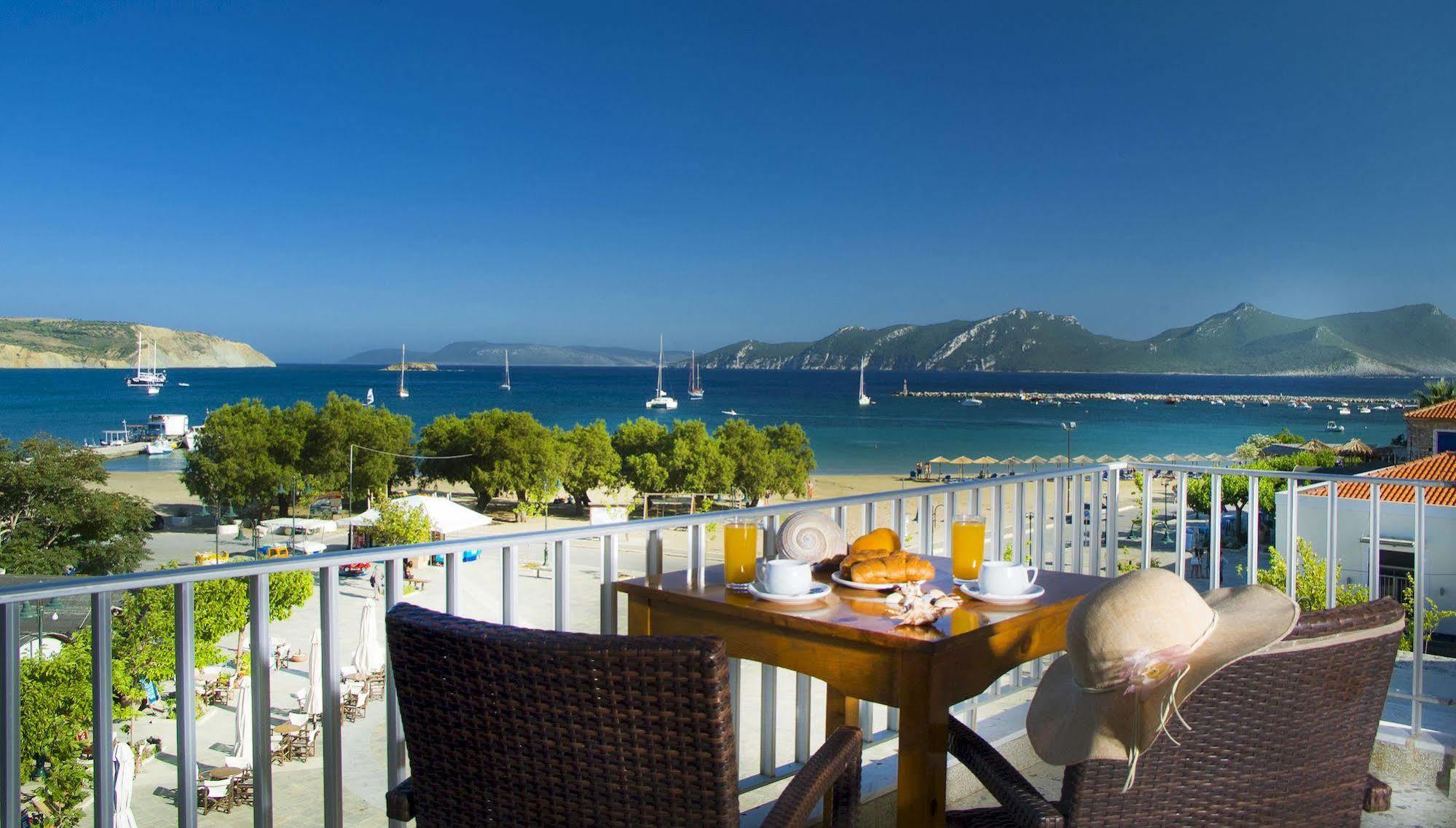 Hotel Alex Methoni  Exterior photo